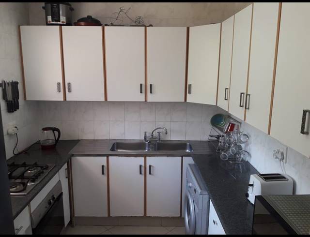 2 BEDROOM FLAT RENTED IN MUSGRAVE